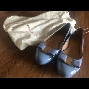 Ferragamo Varina Flats 8.5